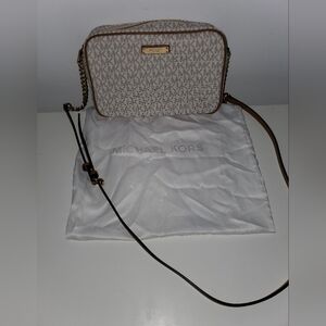 Michael Kors crossbody